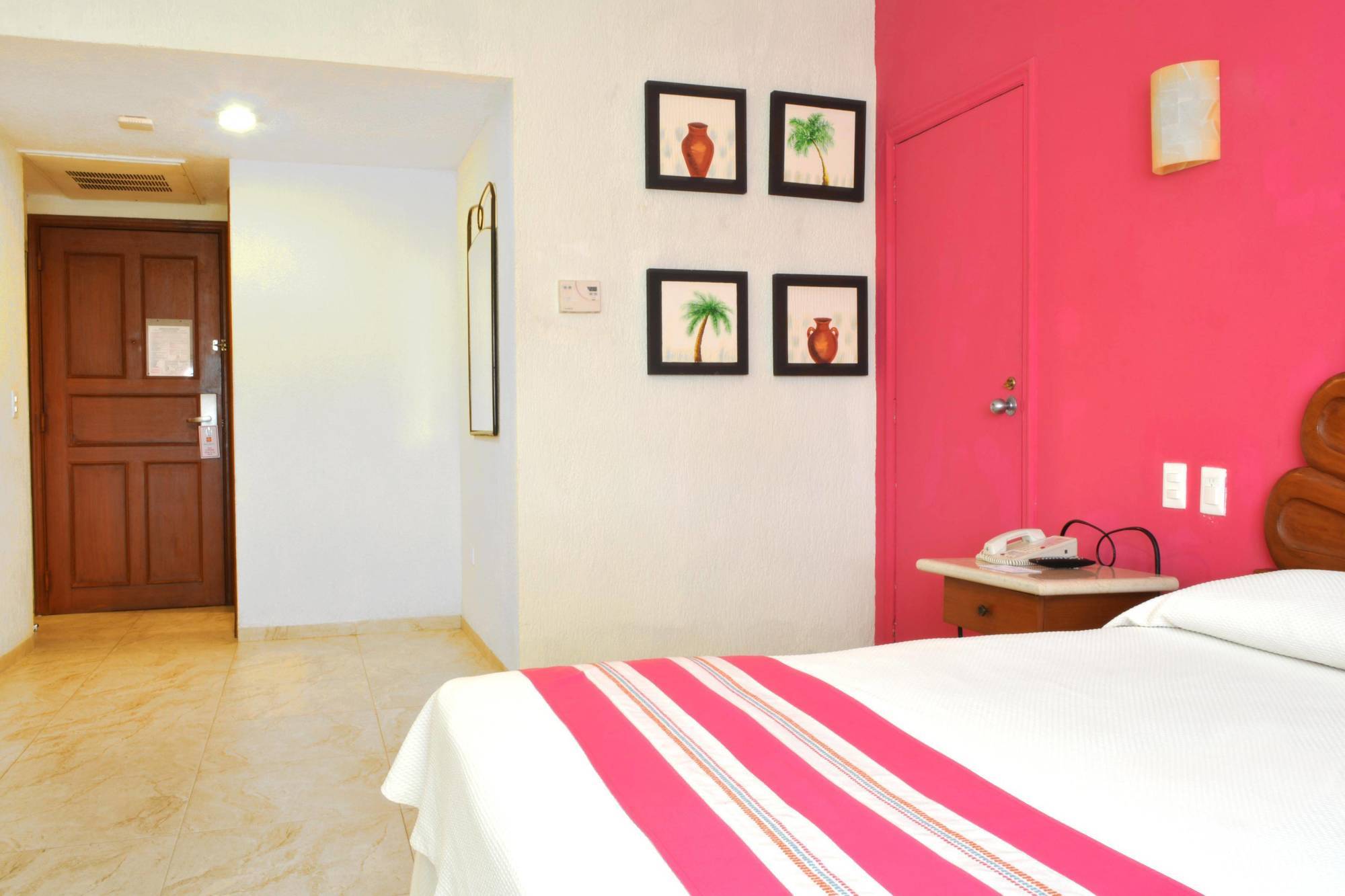 Hotel Margaritas Cancún Kültér fotó